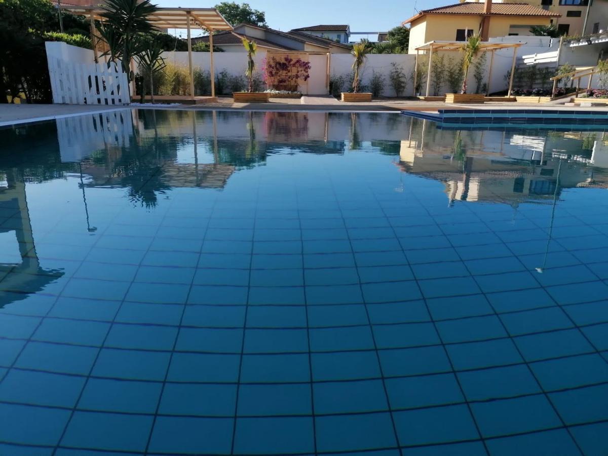 Le Palme Holidays Palmadula Екстер'єр фото