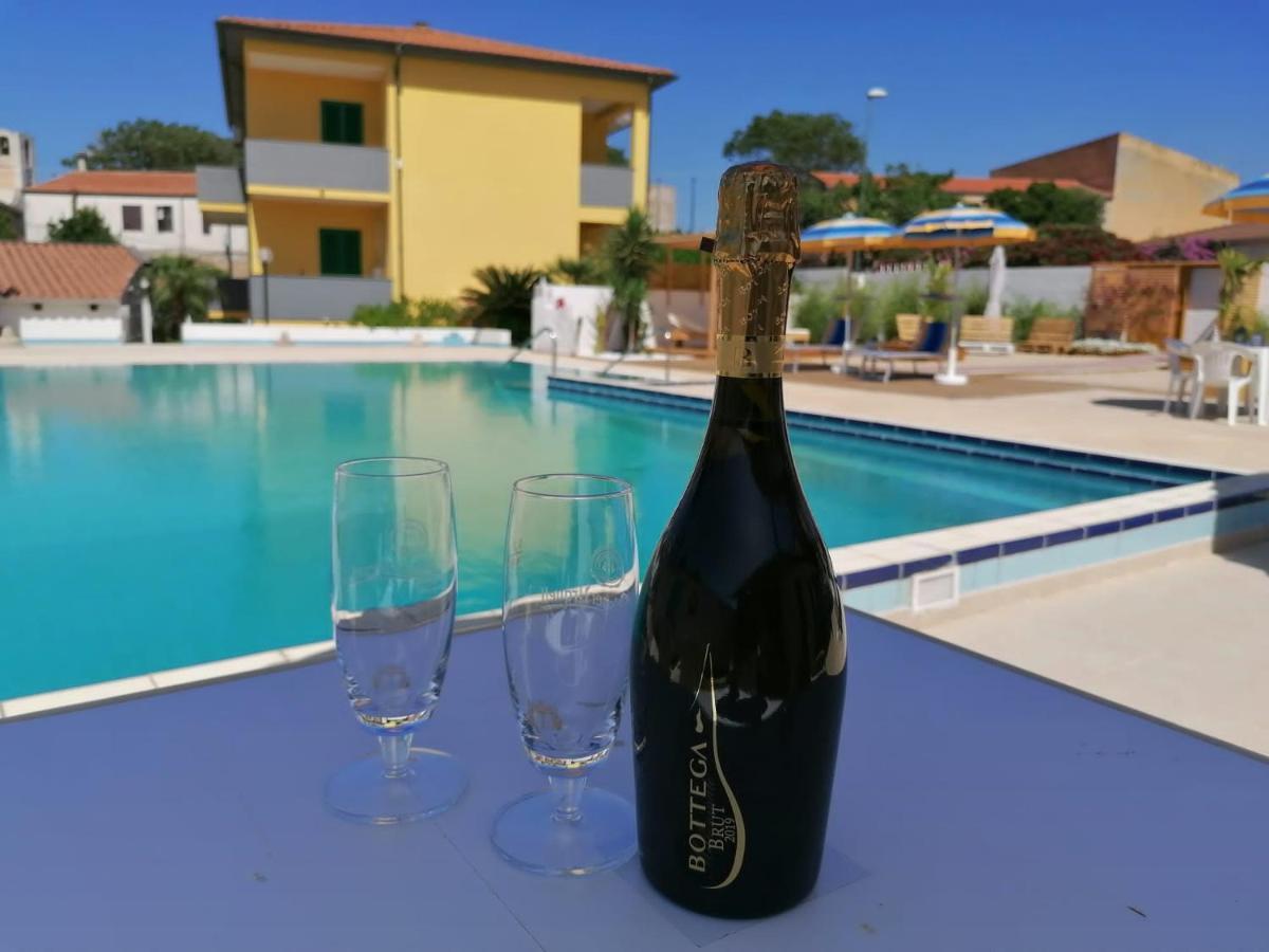 Le Palme Holidays Palmadula Екстер'єр фото